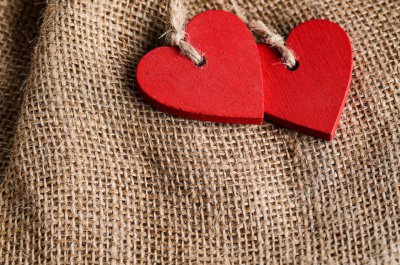 一个成熟男人吃醋的表现 男人这三种行为代表他吃醋了