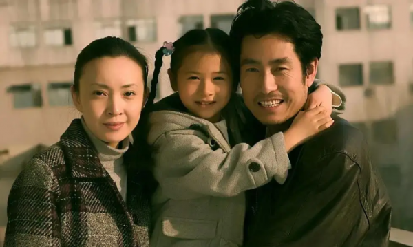 歌曲亲爱的小孩背景故事