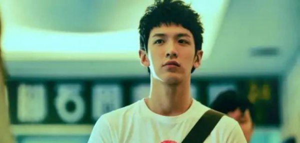 萧亚轩前男友有多少个