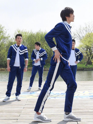 张国伟个人资料简介