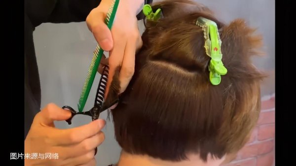 剪头发千万不要打薄
