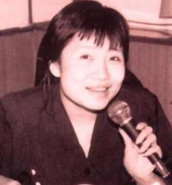 歌手李娜资料简介