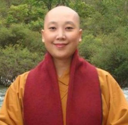 歌手李娜资料简介