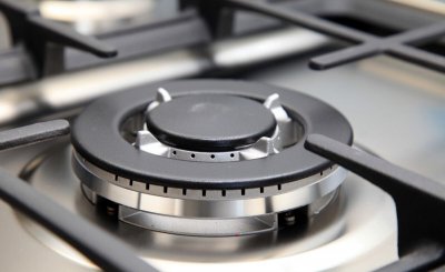 天然气灶哒哒响打不着火 燃气灶打火石正常但不着火怎么办