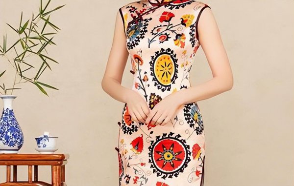 旗袍是哪个民族的传统服装