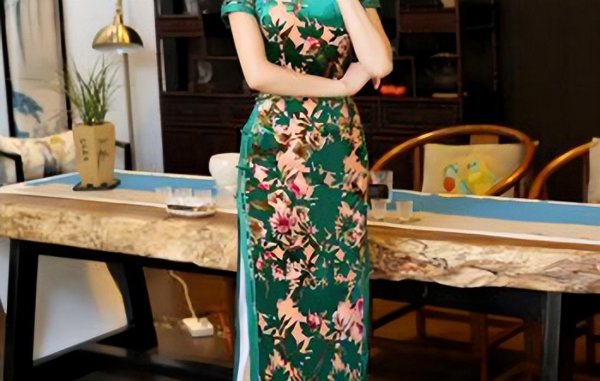 旗袍是哪个民族的传统服装