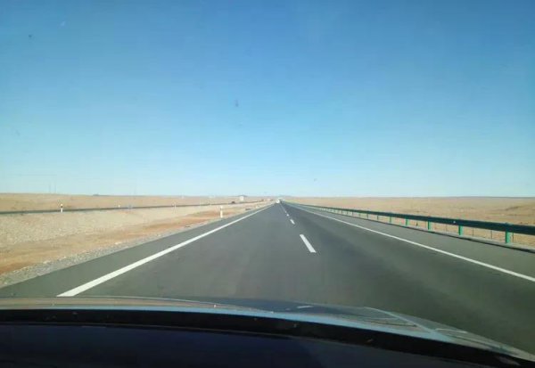 额济纳旗属于哪个市