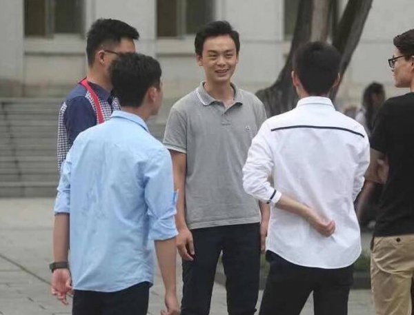 高校辅导员是事业编吗