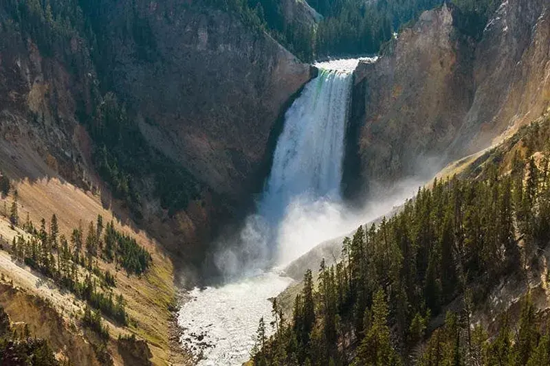 美国黄石公园旅游攻略