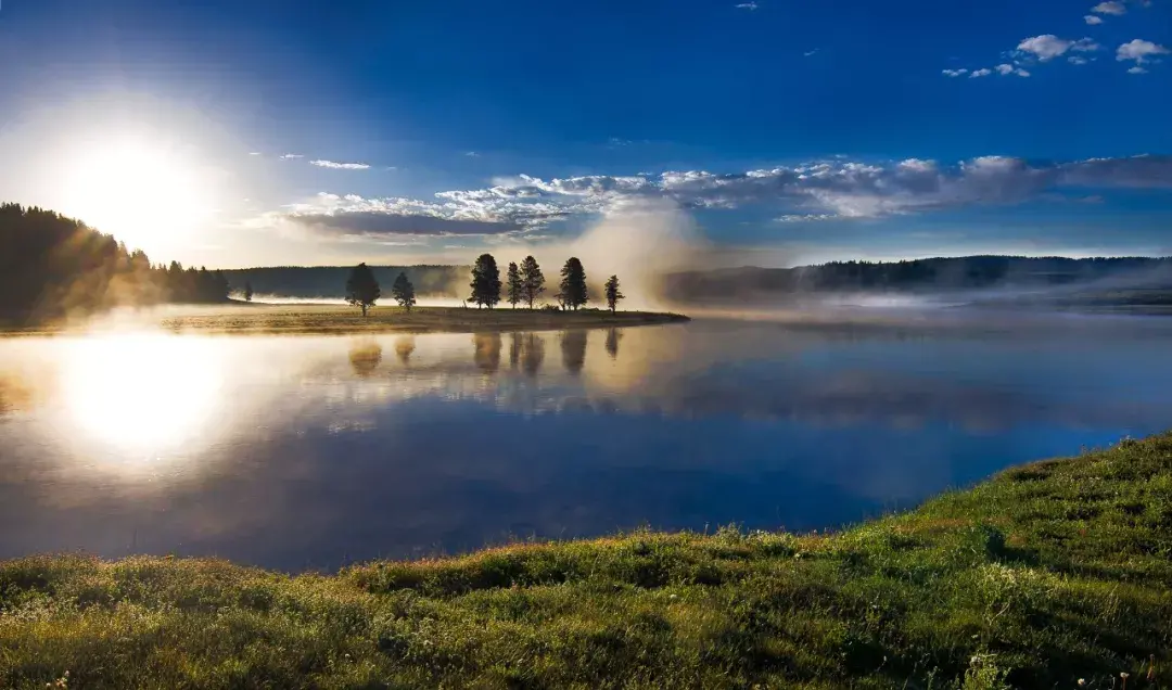 美国黄石公园旅游攻略