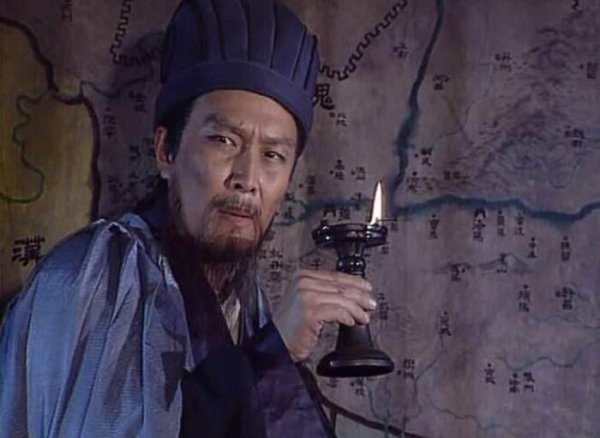 三国诸葛亮多少岁死的