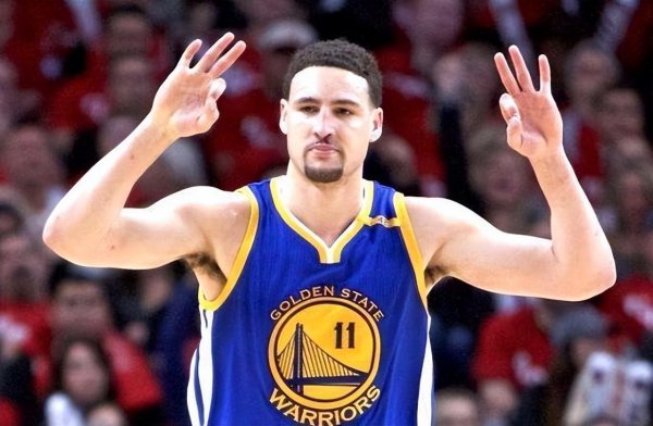 十一号球员是谁