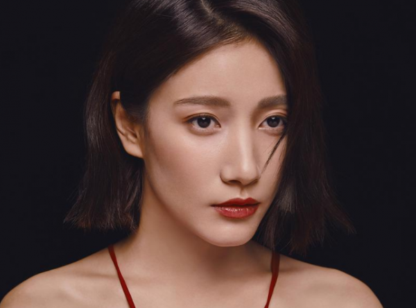 女演员啜妮个人资料