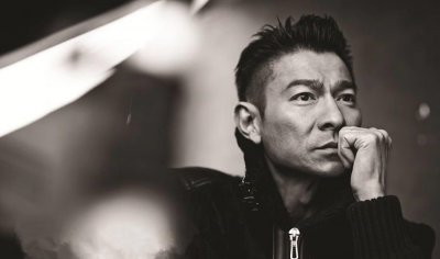 暗里着迷歌曲表达什么意思 刘德华为谁创作的暗里着迷