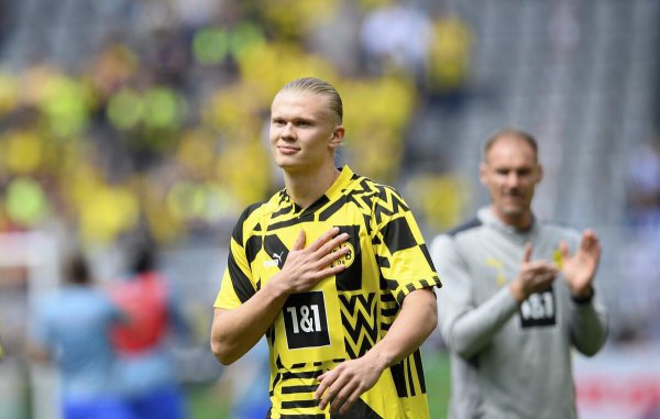 世界顶级球员身价排名