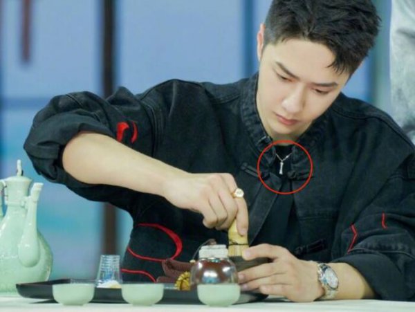 王一博喜欢赵丽颖是真的吗