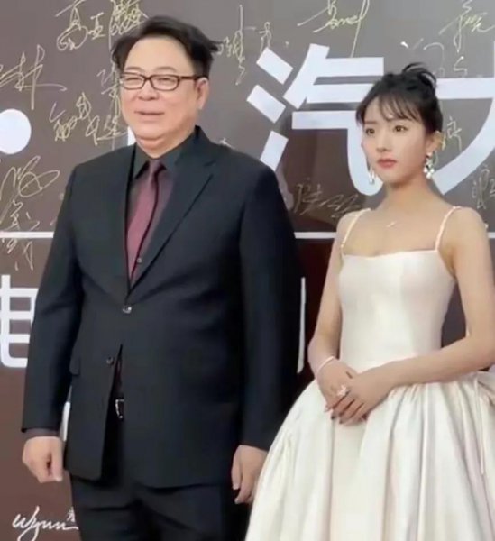 女演员苏晓彤个人资料