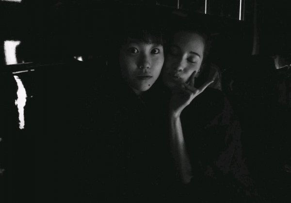 窦靖童和周迅结婚了