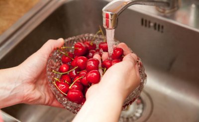 为什么车厘子很新鲜但是发苦 如何辨别车厘子是否变质