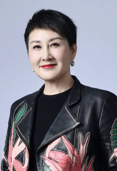 张凯丽个人简历资料介绍