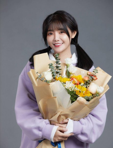 兔子牙主播叫什么名字