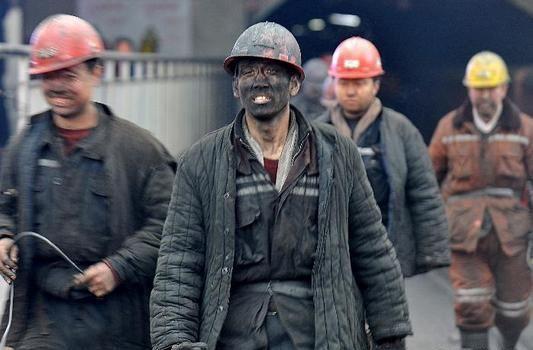 煤矿工人工资多少钱一个月