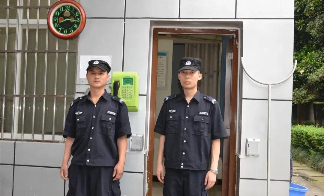 上海保安一个月多少钱