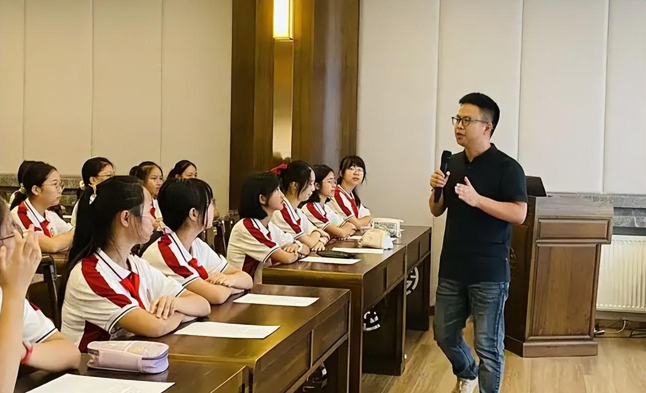 深圳幼师工资一般多少