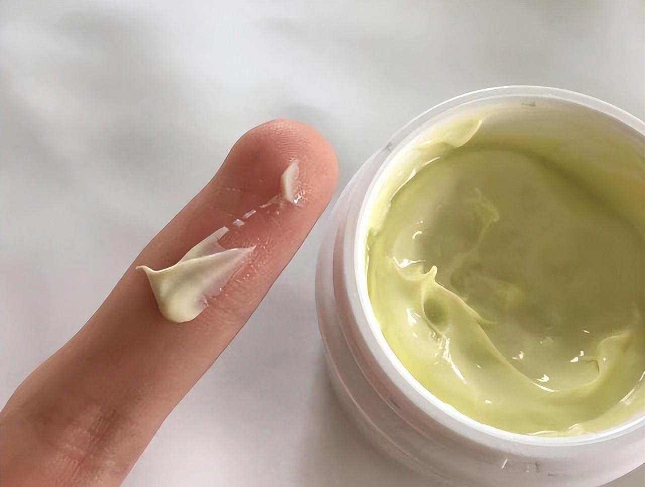 眼霜是干嘛用的