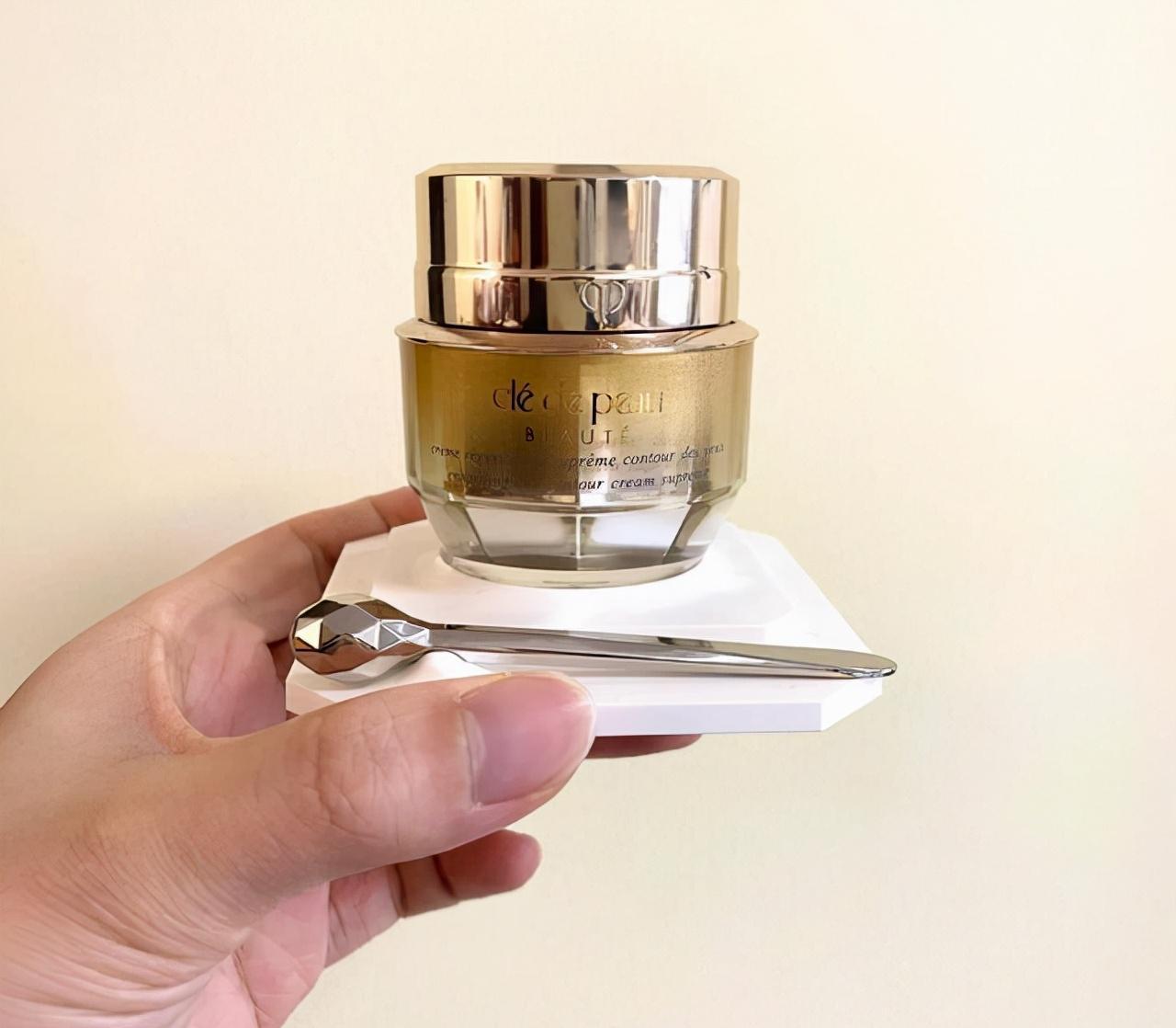 眼霜是干嘛用的