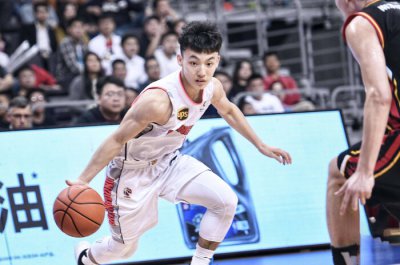 广东队徐杰个人资料 简述徐杰的运动生涯及获奖记录