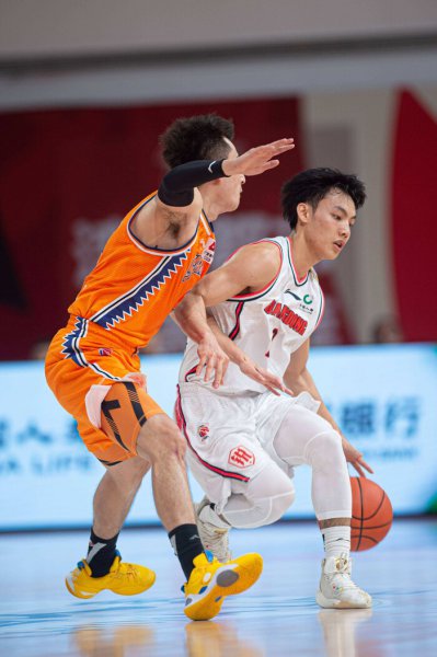 广东队徐杰个人资料