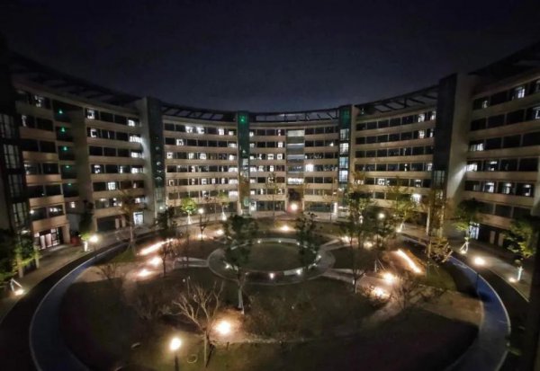 武汉大学占地面积多大