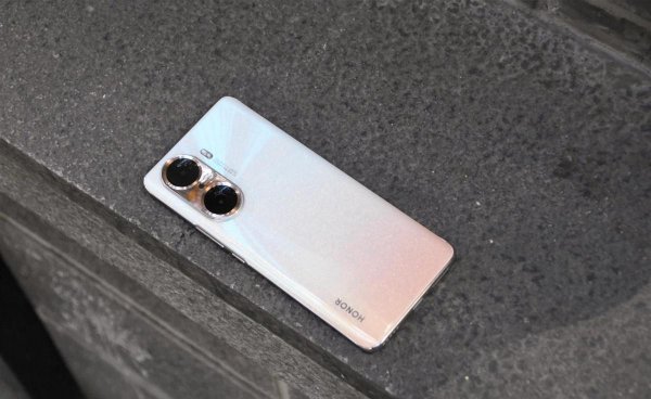 荣耀60pro值不值得买