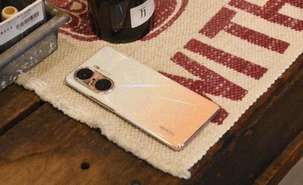 荣耀60pro值不值得买