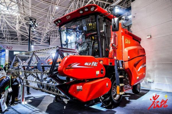 国产收割机十大排名