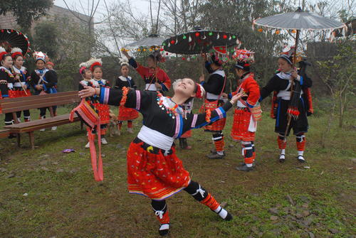 广西有多少平方公里土地面积