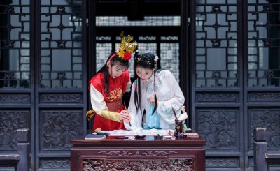 秦可卿历史原型是谁 红楼梦里秦可卿真实出身与身世来历