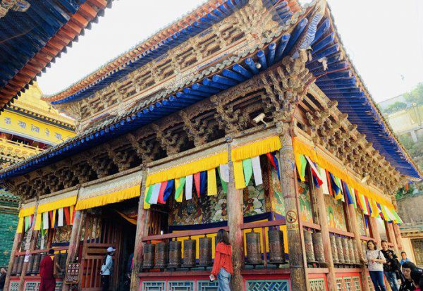 青海省塔尔寺详细介绍