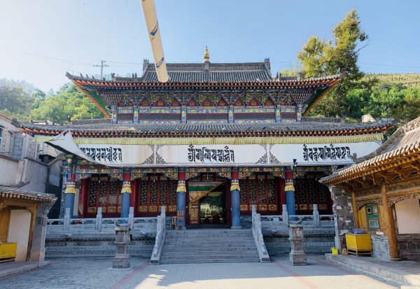 青海省塔尔寺详细介绍