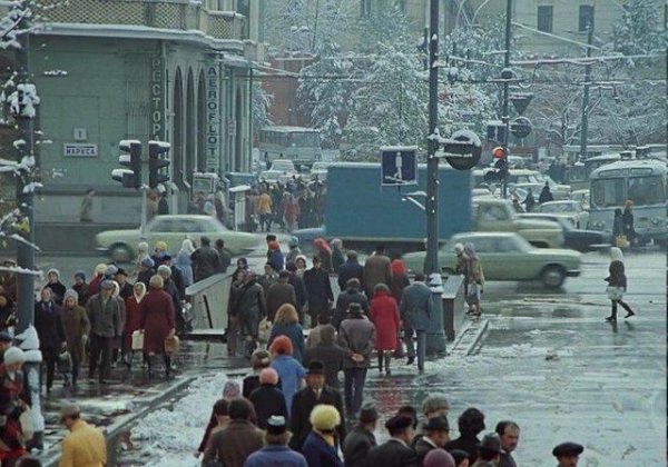 西德人歧视东德人吗