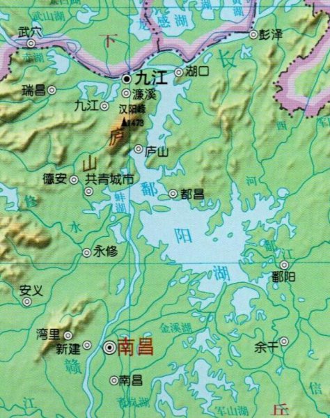 我国最大的淡水湖鄱阳湖位于哪里