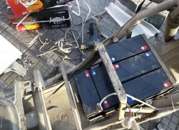 怎样判断电动车电池该换了