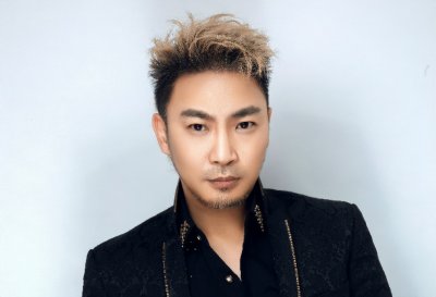 歌手陈少华的个人资料 一曲成名的陈少华早年经历介绍