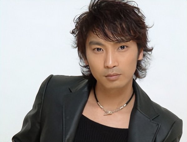 歌手陈少华的个人资料