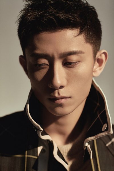 张一山个人资料及图片