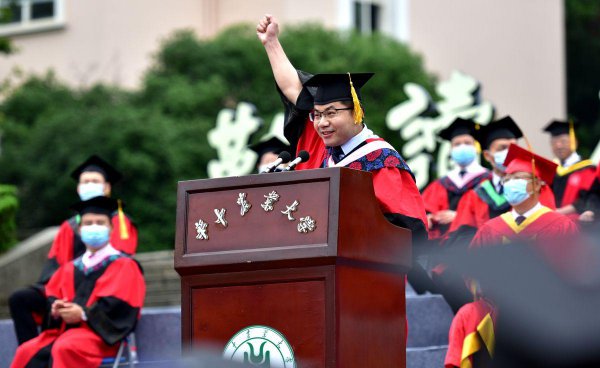 读个博士真的出路好吗