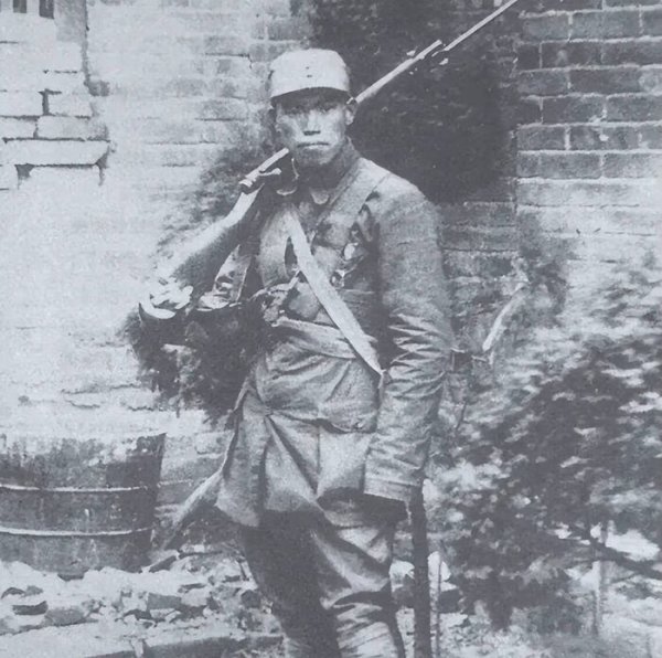 梁兴初个人简历