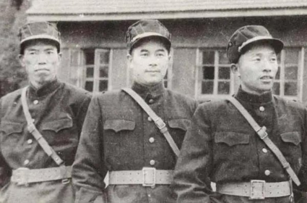 梁兴初个人简历