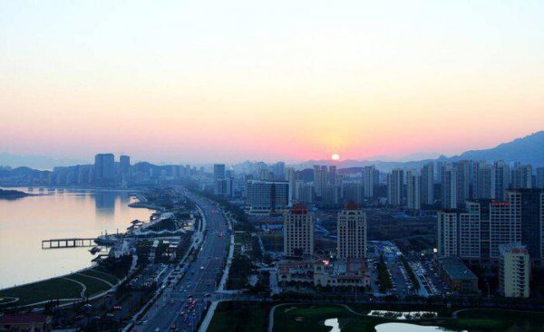 黄岛是哪个地方的城市